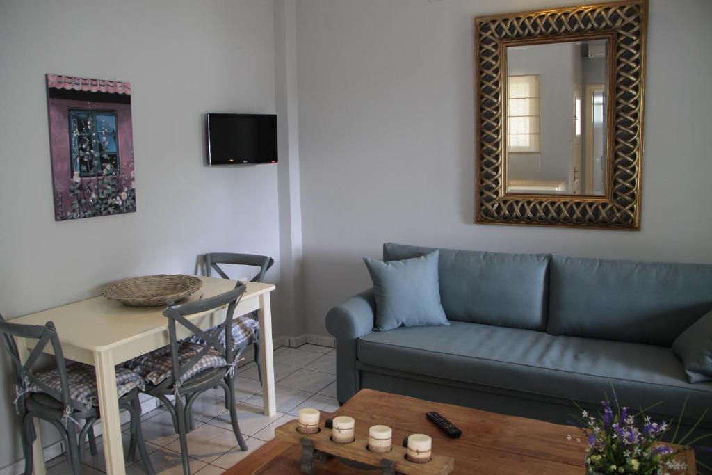 Captain Yiannis Vathy  Room photo